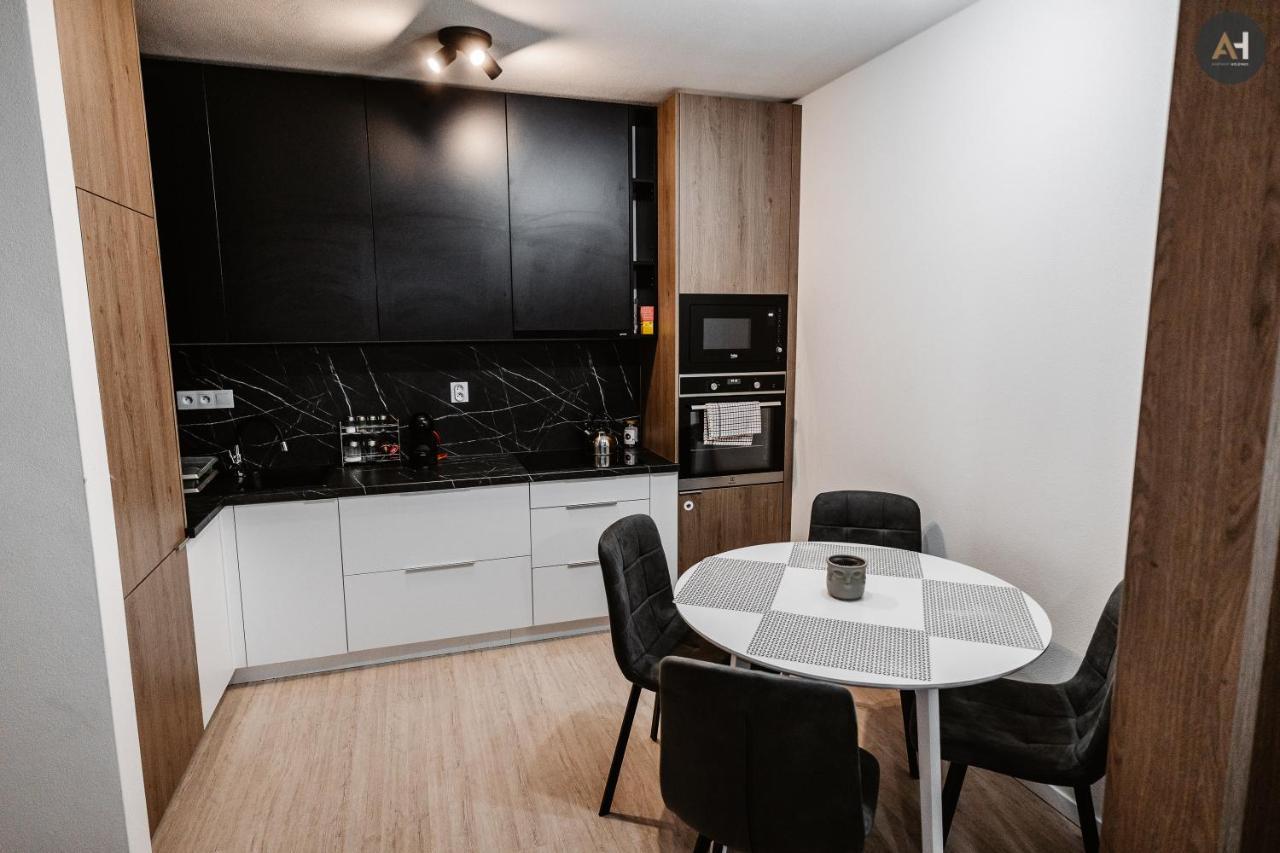 Ah Mlynska Basta II Free Parking Apartment Kosice Luaran gambar